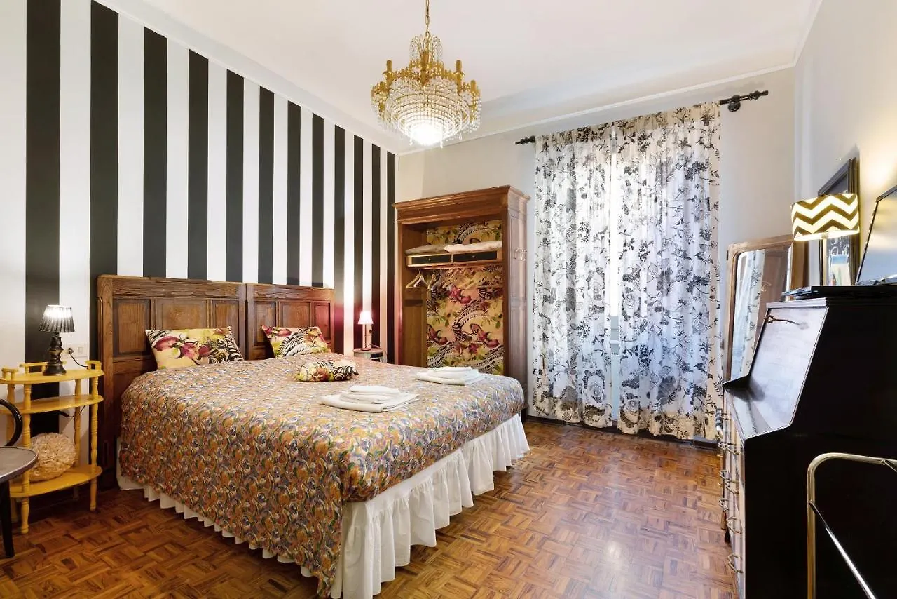 Tiffany Apartment Finale Ligure Italy